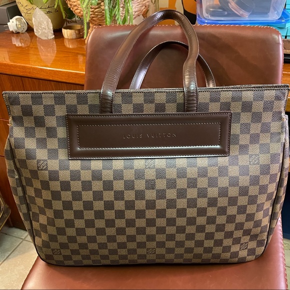 Authentic DE Louis Vuitton - Picture 1 of 16